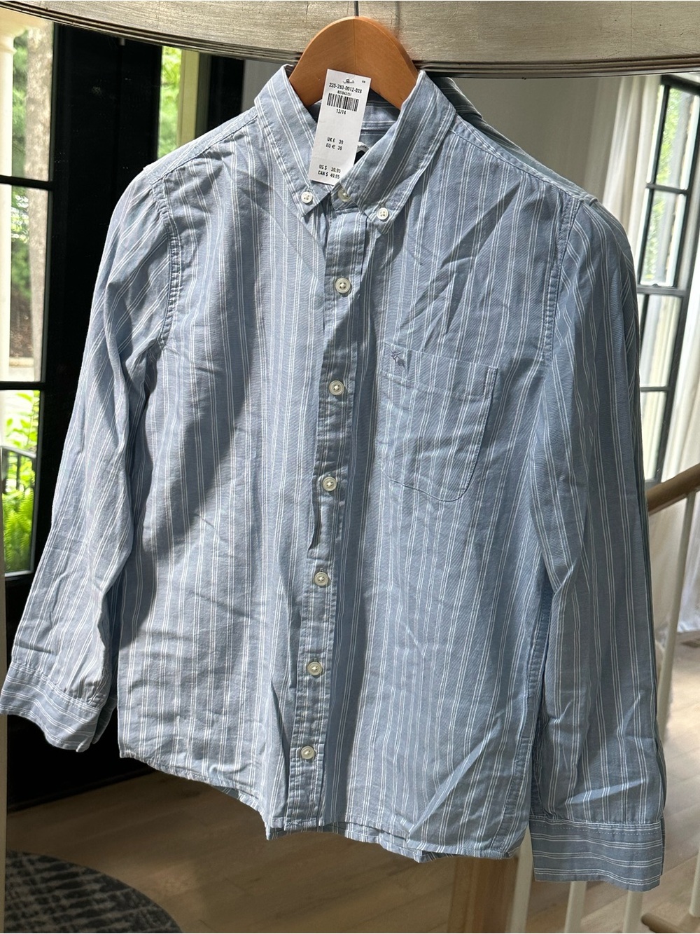 abercrombie kids Light Blue & White Striped Button-Down Shirt NWT